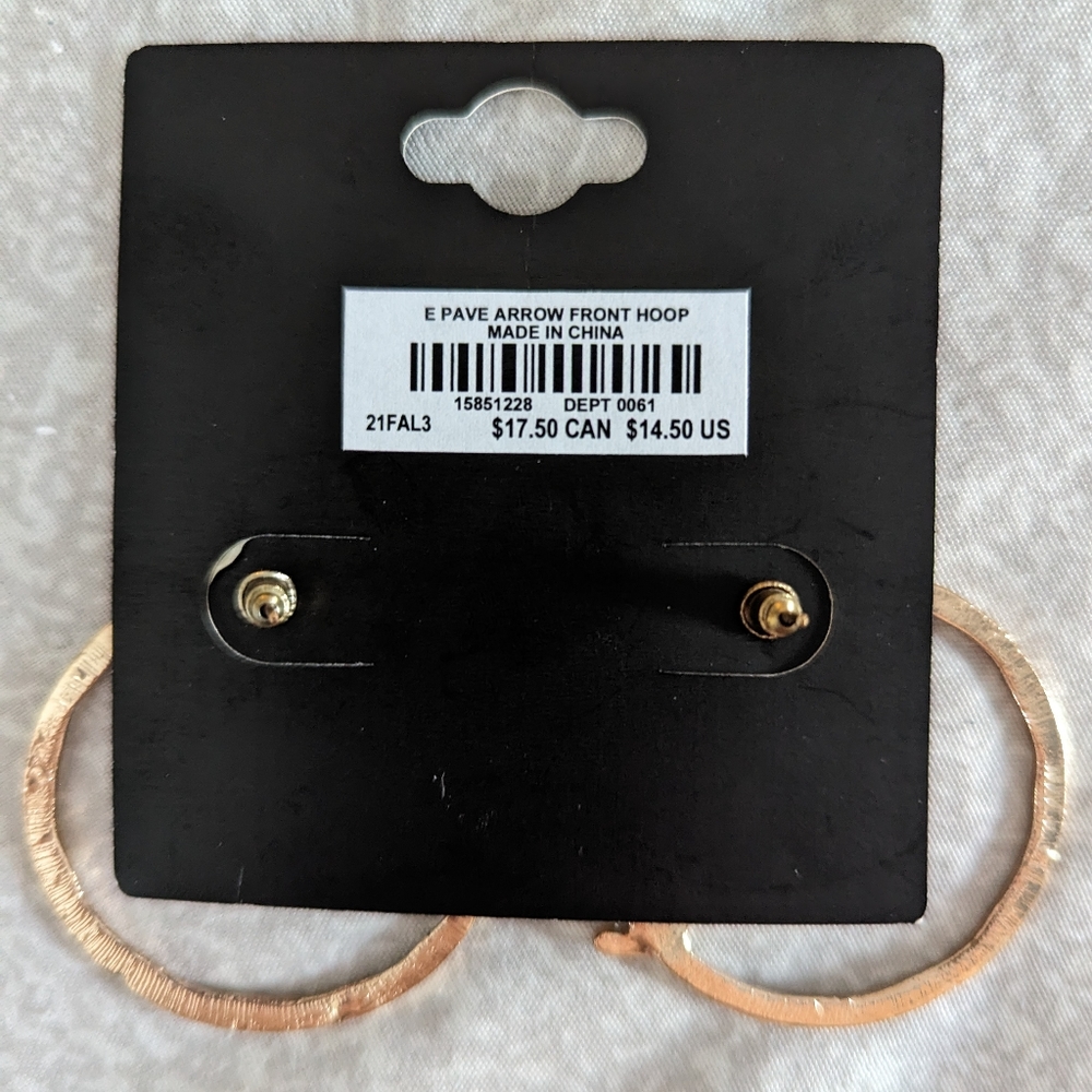 Torrid pave arrow hoops - Picture 4 of 5